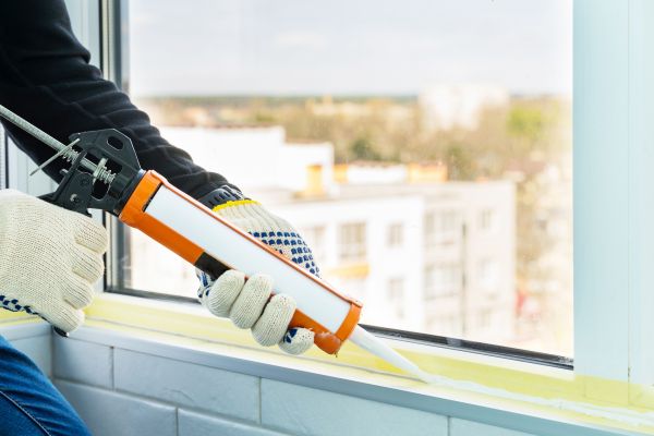 Window Recaulking Service in Pickerington