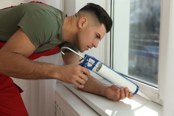 Window Caulking Repair in Pickerington